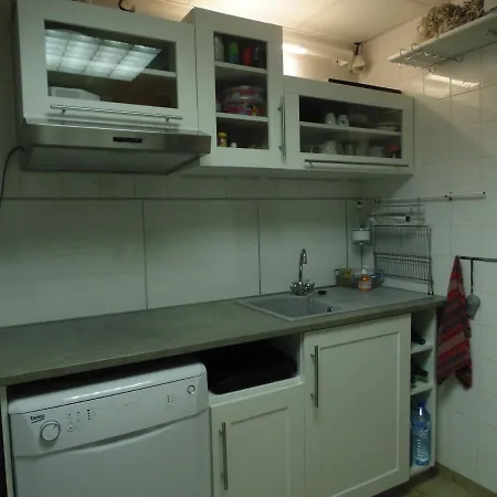 招待所 Logis De Nano *